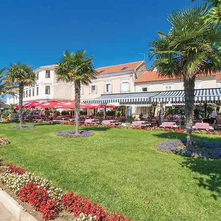 Beautiful In With Wifi Appartement Biograd Na Moru