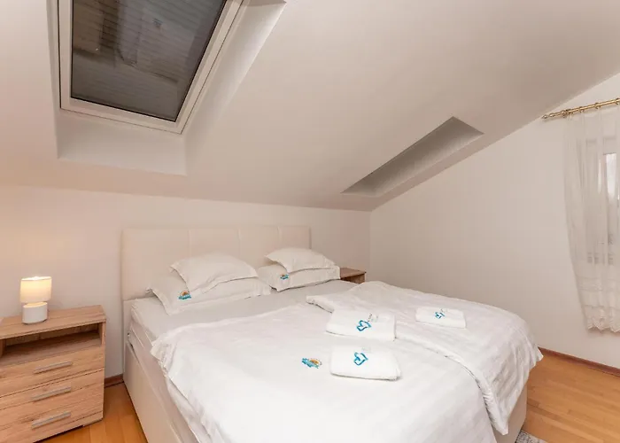 Lovely In With Wifi Biograd Na Moru